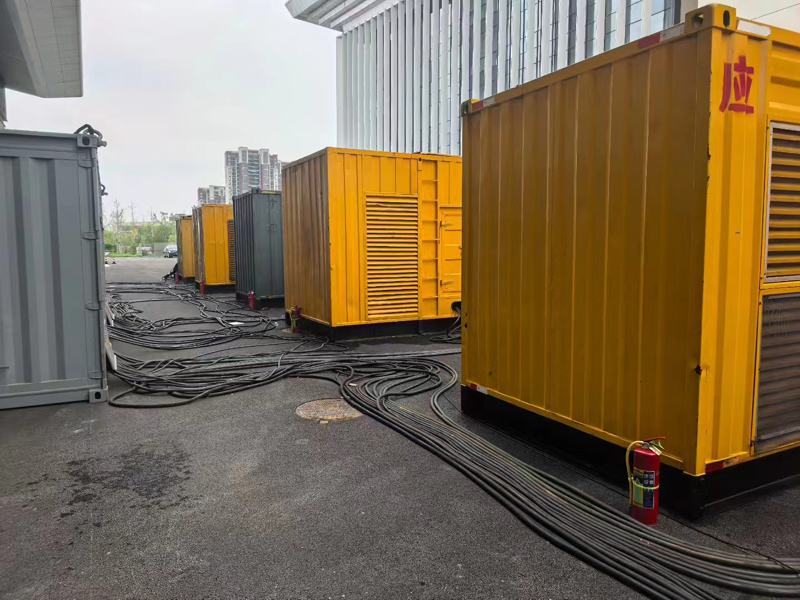 长沙不同季节柴油发电机组保养有哪些注意事项?